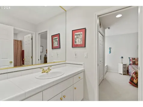 4068 Ridge Court West Linn OR 97068