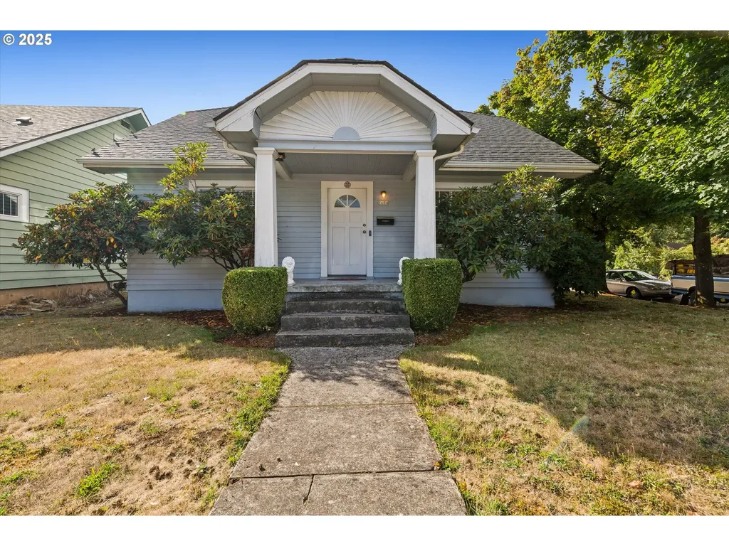 1654 N Killingsworth Street Portland OR 97217