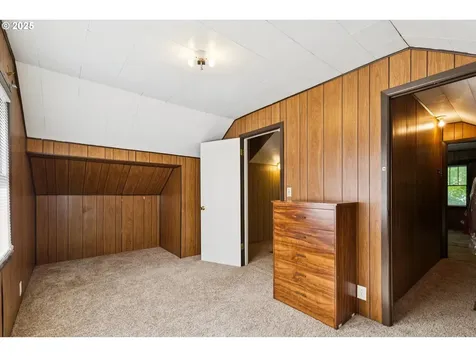 1654 N Killingsworth Street Portland OR 97217
