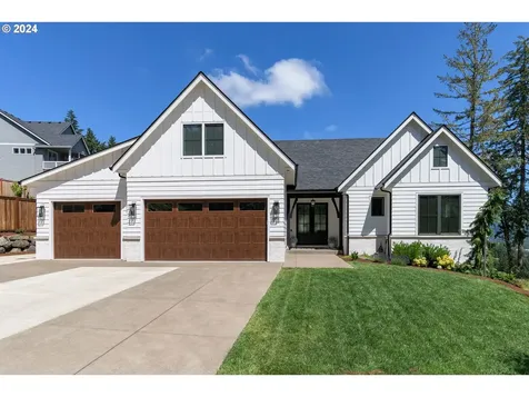 971 S 66th Place Springfield OR 97478