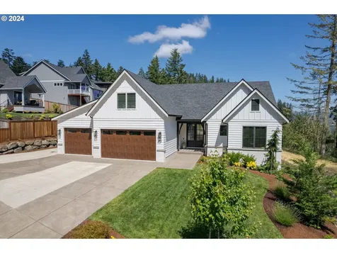 971 S 66th Place Springfield OR 97478