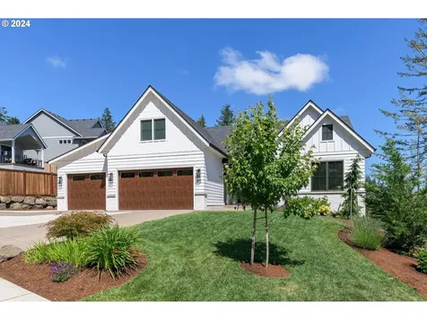 971 S 66th Place Springfield OR 97478