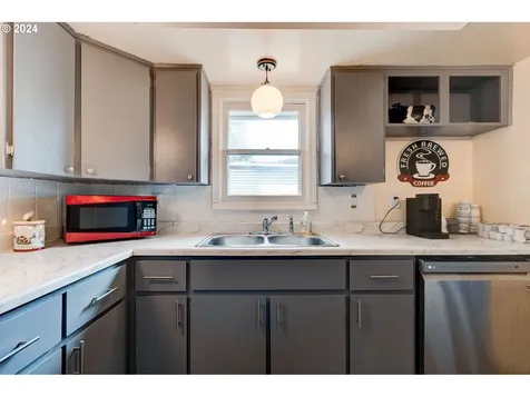 3508 V Street Vancouver WA 98663