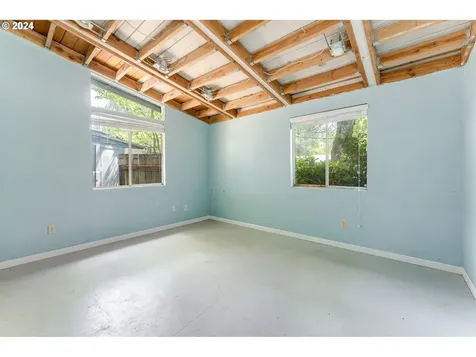 201 E 8th Street Newberg OR 97132