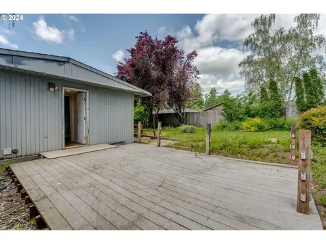 201 E 8th Street Newberg OR 97132