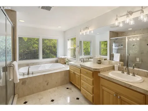 5101 NW 143rd Street Vancouver WA 98685