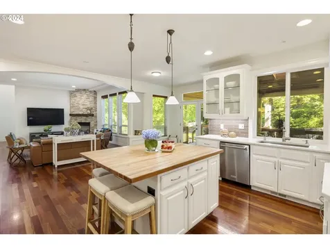 5101 NW 143rd Street Vancouver WA 98685