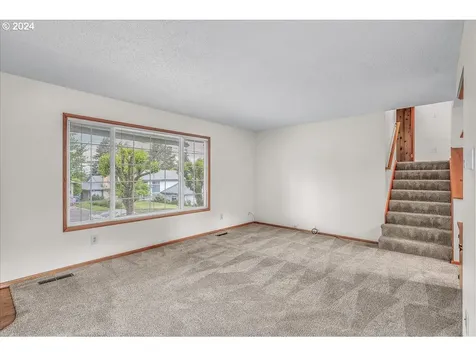 820 Nw Cascade Court Gresham OR 97030
