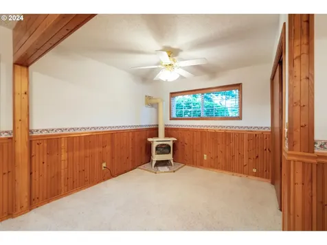 820 Nw Cascade Court Gresham OR 97030