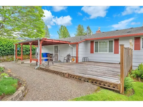 820 Nw Cascade Court Gresham OR 97030