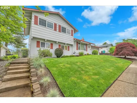 820 Nw Cascade Court Gresham OR 97030