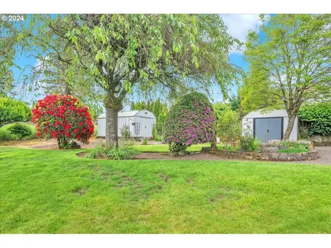 820 Nw Cascade Court Gresham OR 97030