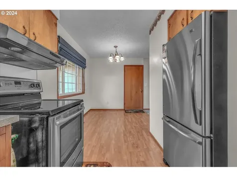 820 Nw Cascade Court Gresham OR 97030