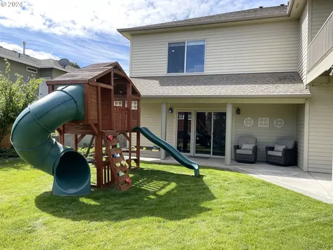 975 E Newport Avenue Hermiston OR 97838