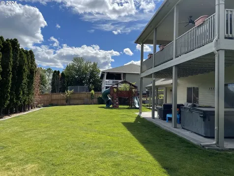 975 E Newport Avenue Hermiston OR 97838