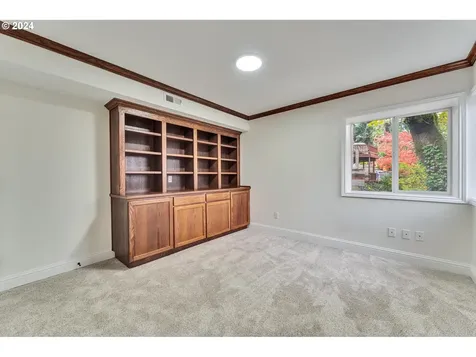 7528 SW Ashford Street Portland OR 97224