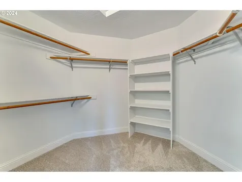 7528 SW Ashford Street Portland OR 97224