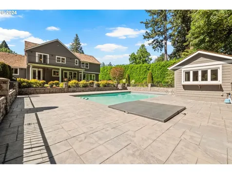 7195 Sw Newton Place Portland OR 97225
