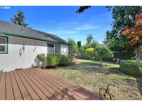 592 Creswood Loop Creswell OR 97426