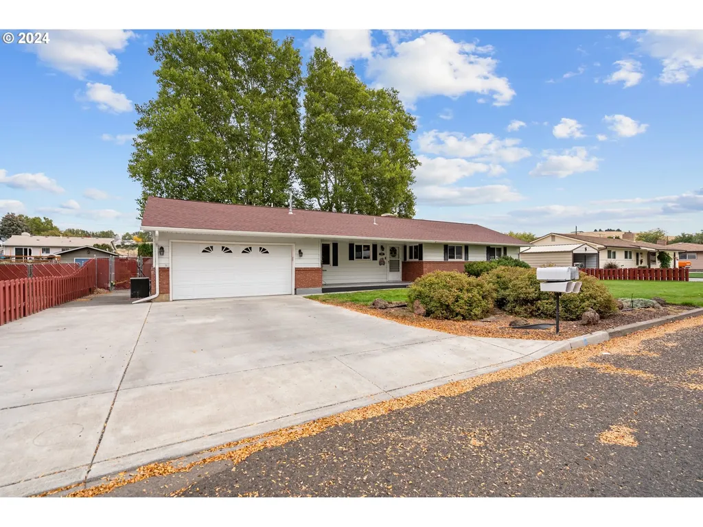 1338 SW 41st Street Pendleton OR 97801