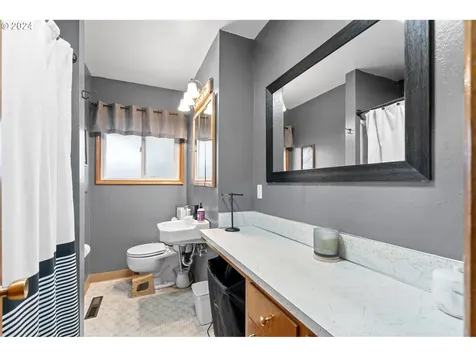1338 SW 41st Street Pendleton OR 97801