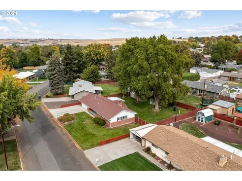 1338 SW 41st Street Pendleton OR 97801