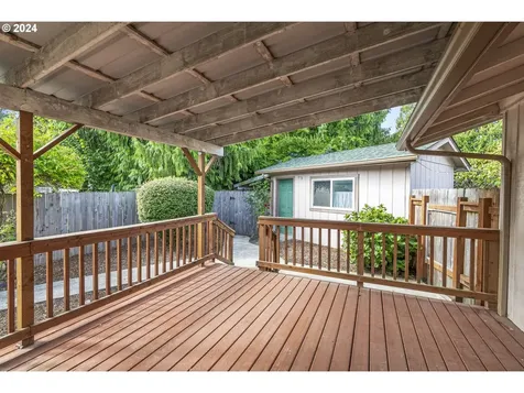 3915 Cherrywood Street Longview WA 98632