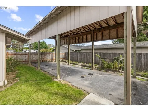 3915 Cherrywood Street Longview WA 98632