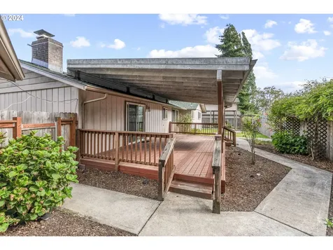 3915 Cherrywood Street Longview WA 98632