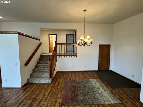 16001 Carson Lane Brookings OR 97415