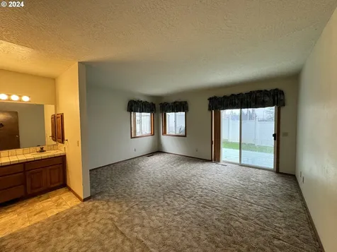 16001 Carson Lane Brookings OR 97415