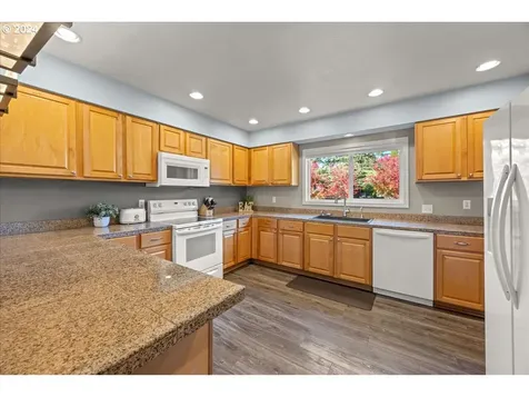 17182 SW Edy Road Sherwood OR 97140