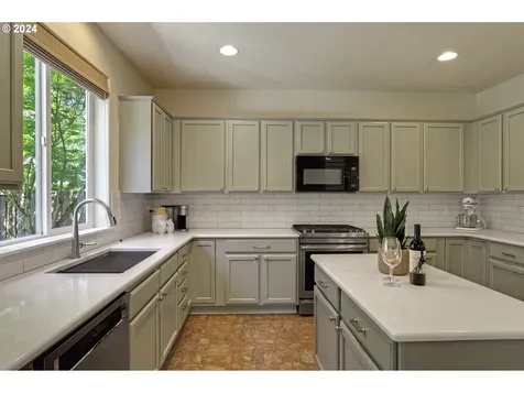 20061 Sw 55th Terrace Tualatin OR 97062