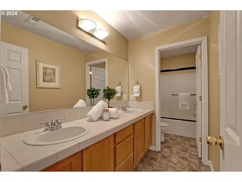 20061 Sw 55th Terrace Tualatin OR 97062