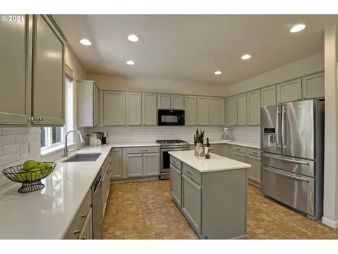 20061 Sw 55th Terrace Tualatin OR 97062