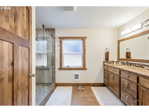 3068 SW Reif Road Powell Butte OR 97753