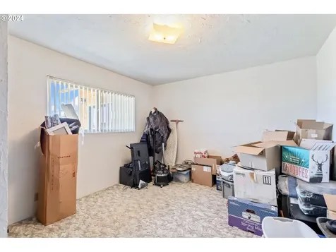 3068 SW Reif Road Powell Butte OR 97753