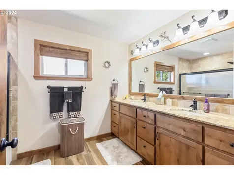3068 SW Reif Road Powell Butte OR 97753