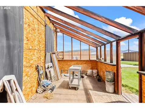 3068 SW Reif Road Powell Butte OR 97753