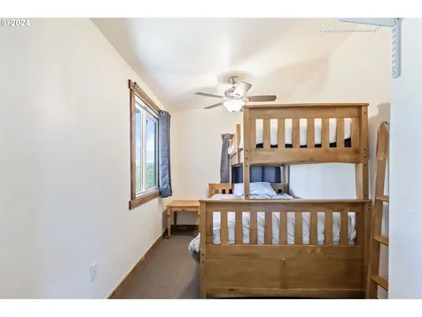 3068 SW Reif Road Powell Butte OR 97753