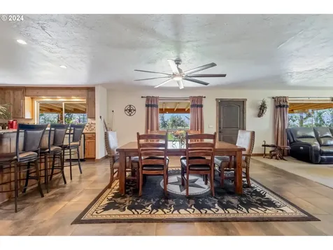 3068 SW Reif Road Powell Butte OR 97753