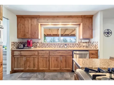 3068 SW Reif Road Powell Butte OR 97753