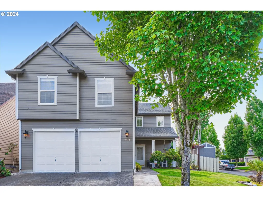 18001 SE 43rd Way Vancouver WA 98683