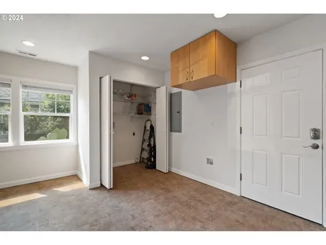 3210 Yeoman Avenue Vancouver WA 98660