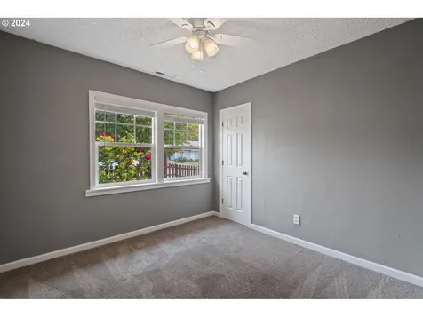 3210 Yeoman Avenue Vancouver WA 98660