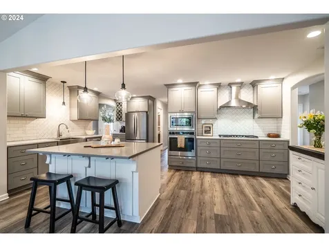 11132 Sw 65th Avenue Portland OR 97219
