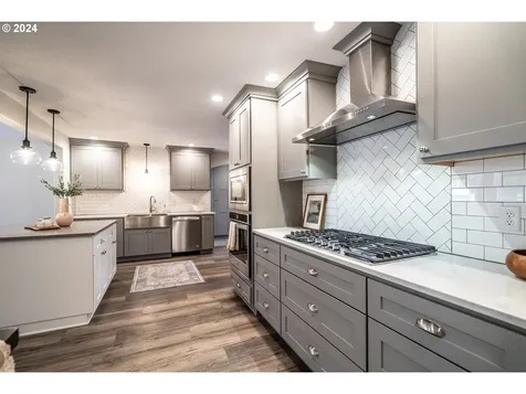 11132 Sw 65th Avenue Portland OR 97219