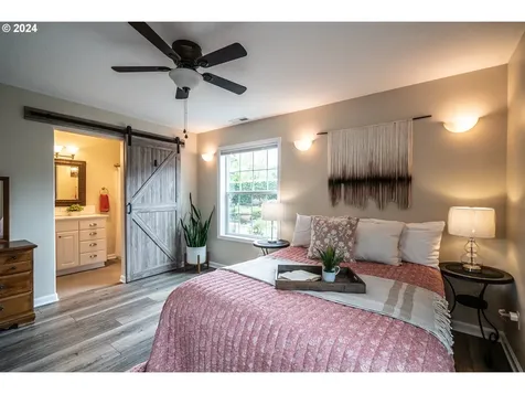 11132 Sw 65th Avenue Portland OR 97219