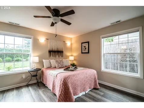 11132 Sw 65th Avenue Portland OR 97219