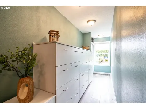 11132 Sw 65th Avenue Portland OR 97219